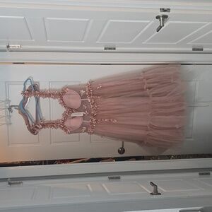 never worn ava gown dress